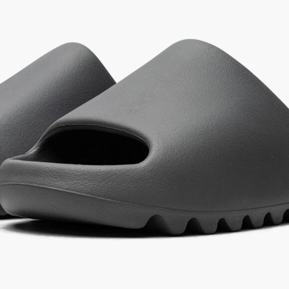 New in Box Adidas Yeezy Men's Slate Gray Slides Size 10 Retail $200 - Picture 2 of 4